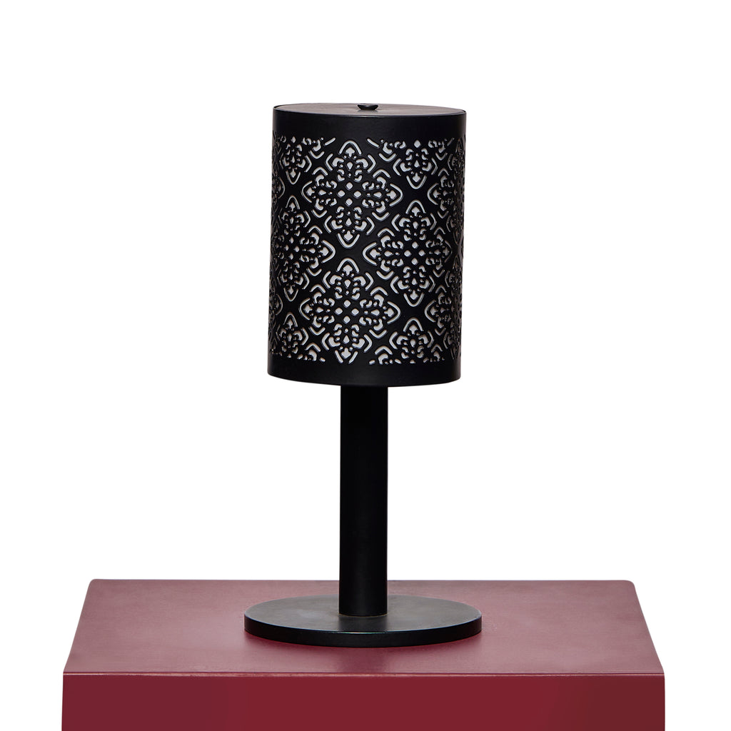 Lacey Wireless Table Lamp