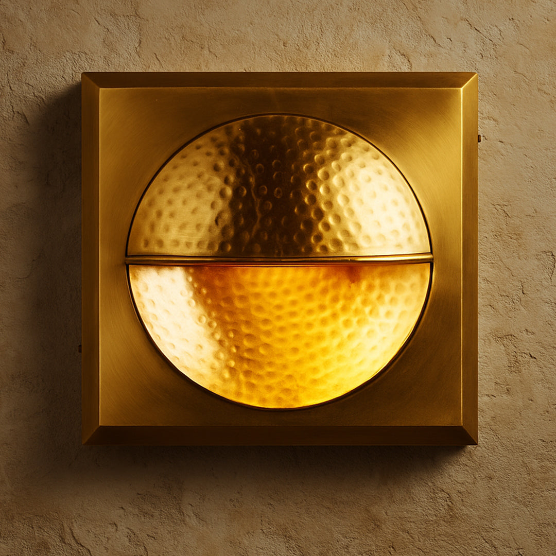 Eyelid (L) Wall Bracket